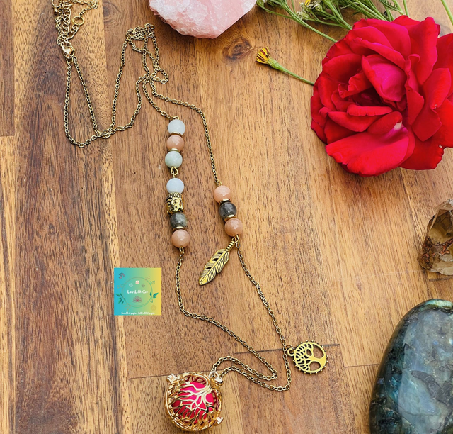 ☘️🌹☘️Bola de grossesse en Aigue marine, pierre de soleil et labradorite