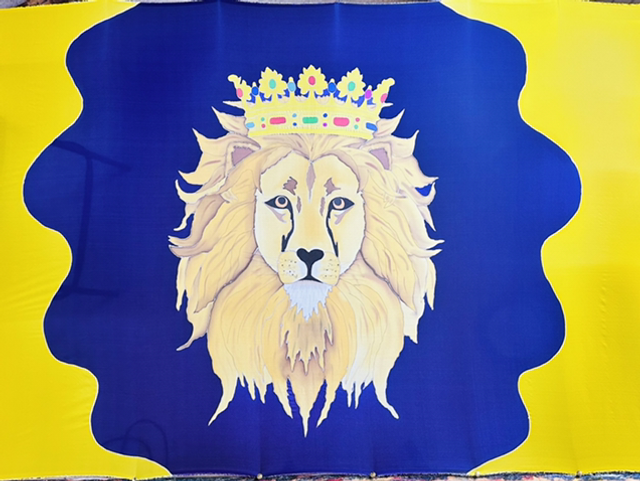 Le Lion Règne  -  Psaume 24.8 Soie épaisse - Nouveauté