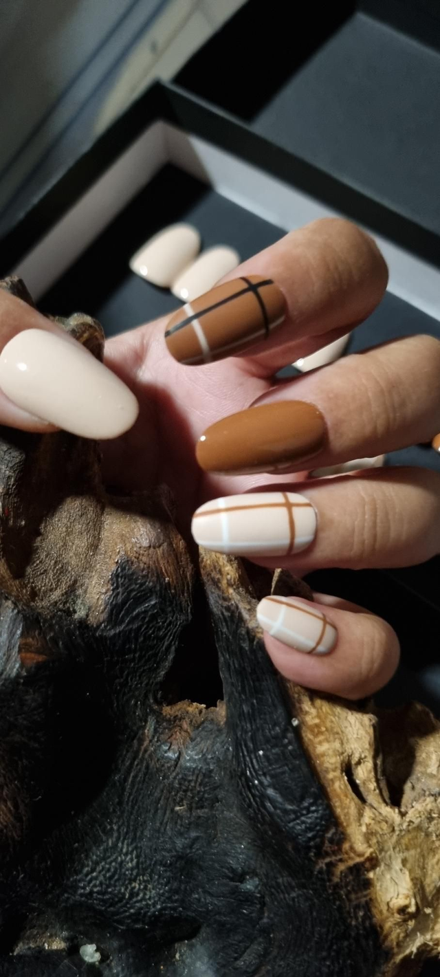 Burberry effect Oval S 