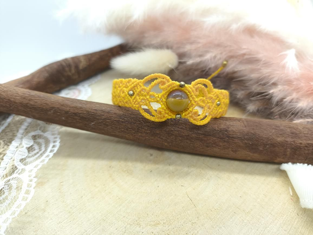 Bracelet jaune tissage travaillé perle citrine et perles laiton