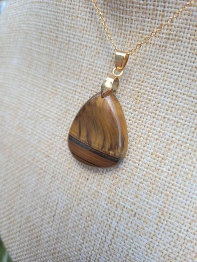 Œil de tigre - Pendentif avec bélière et chaîne inox