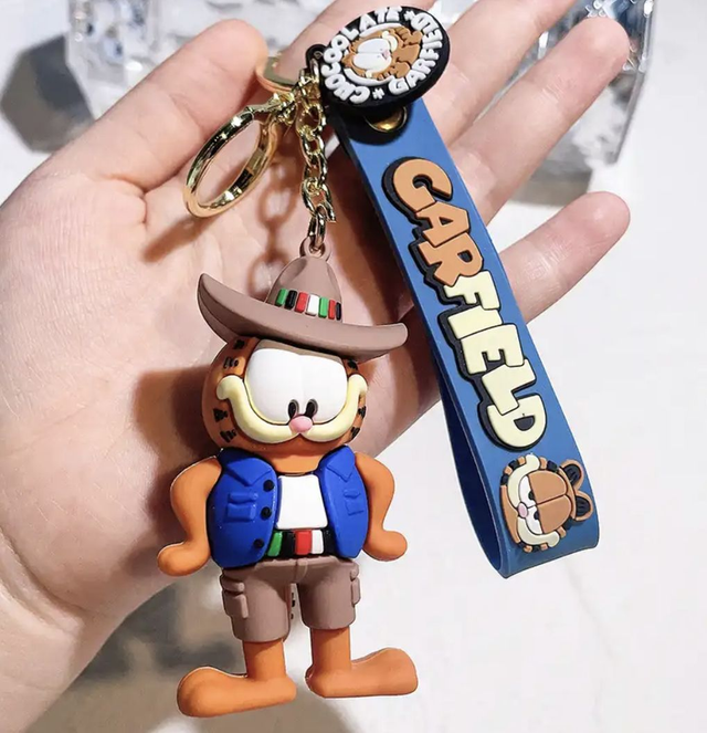 0128 - Garfield - Garfield Sombrero