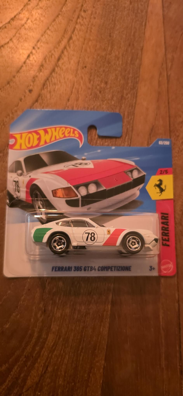 Ferrari 365 gtb4 competizione