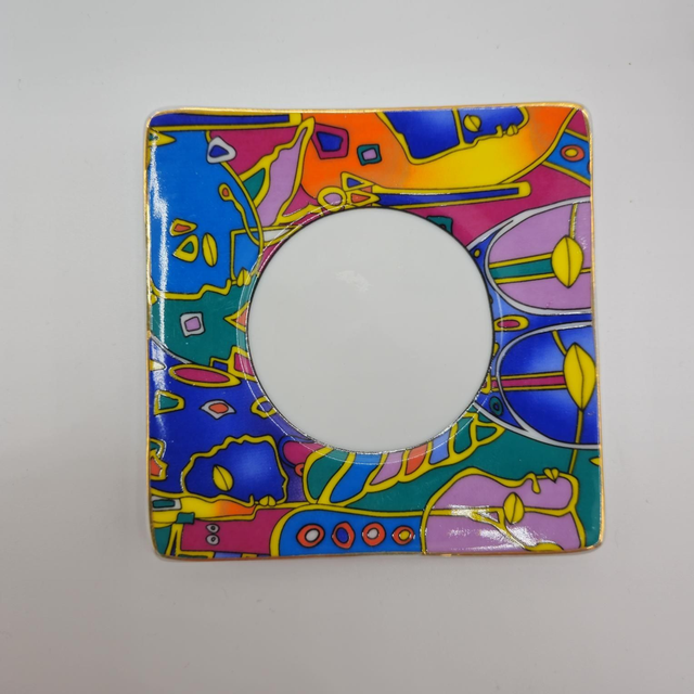 Ensemble de 4 tasses et sous-tasses à café