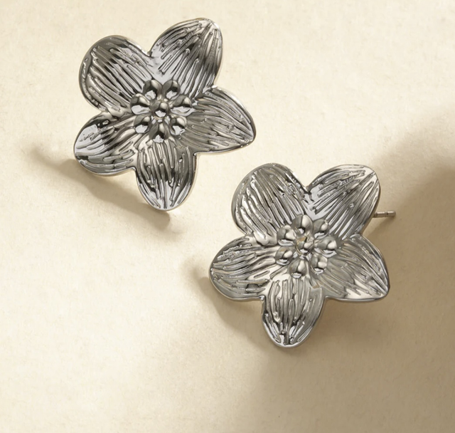 Boucles d’oreilles Lola argentée 