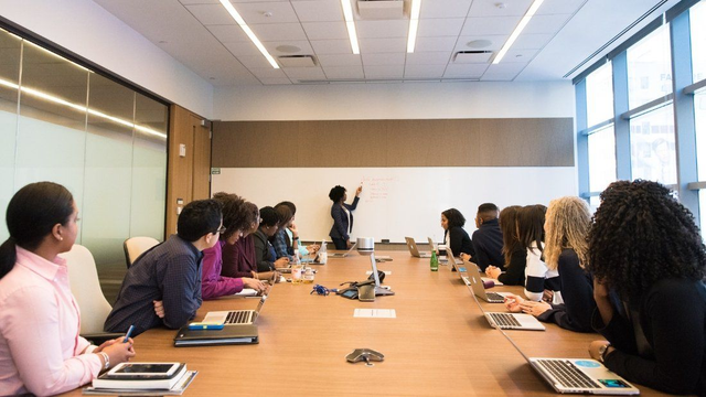 Piani di Crescita e Formazione (1 ora)