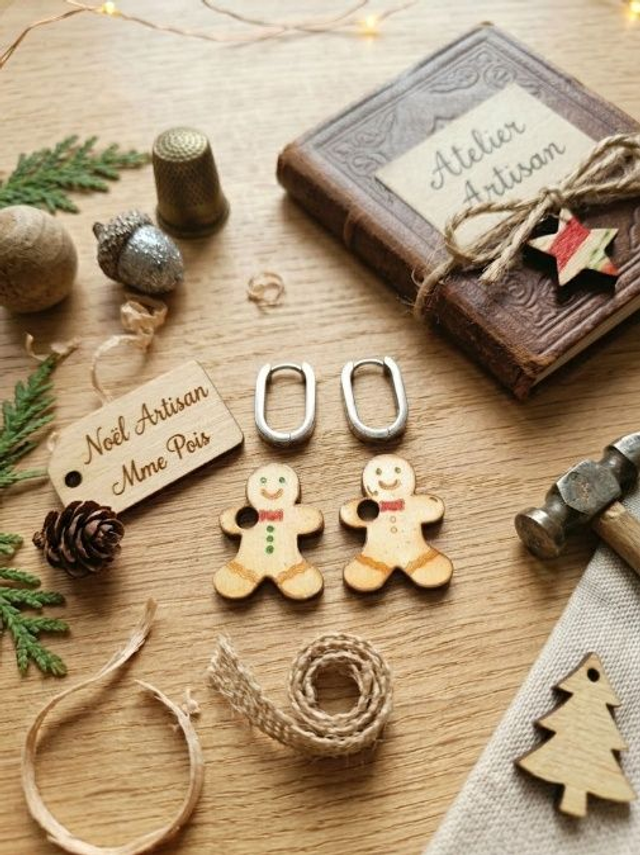 Noël Collection - Bonhomme pain d'épices pampille en bois pour créoles - Fait main et résine - Le Grand-Lucé (Sarthe)
