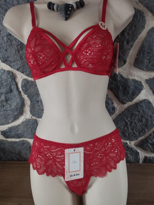 Ensemble triangle sans armatures rouge