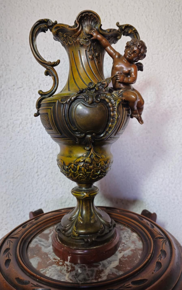 Magnifique vase régule signé Louis &amp;François Moreau 