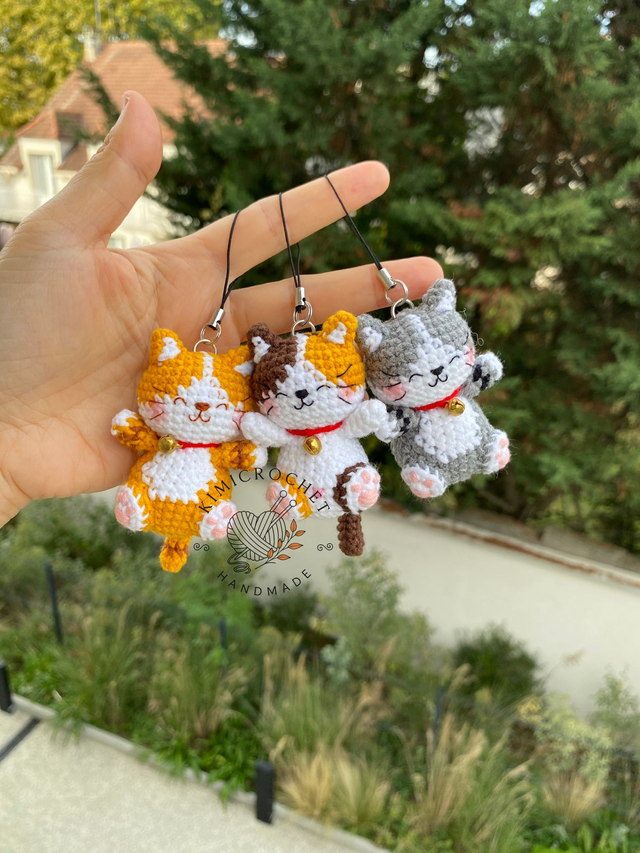 So Cute Smiling Cat Keychain