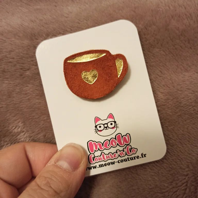 Mini Broche Mug