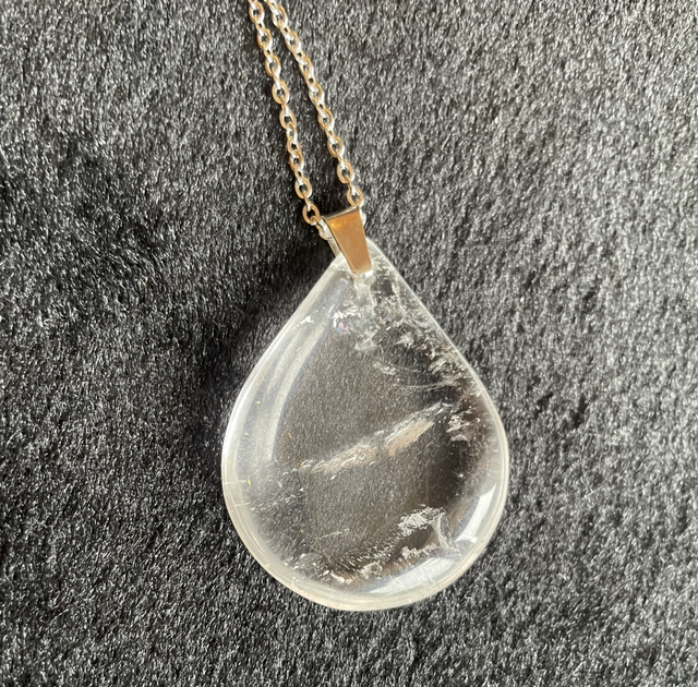 Pendentif pierre plate forme libre Cristal de Roche 40 mm qualité AA