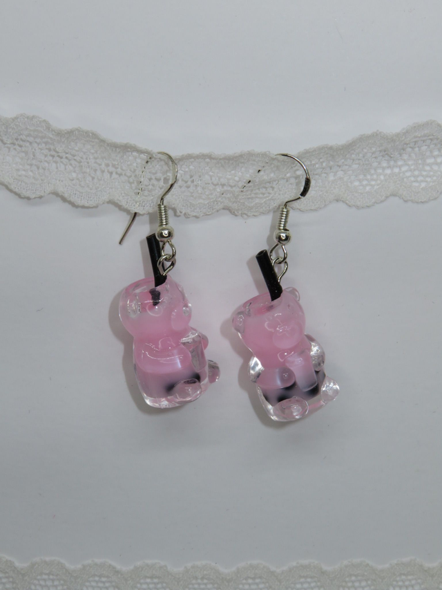 Boucle d'oreille verre ourson rose