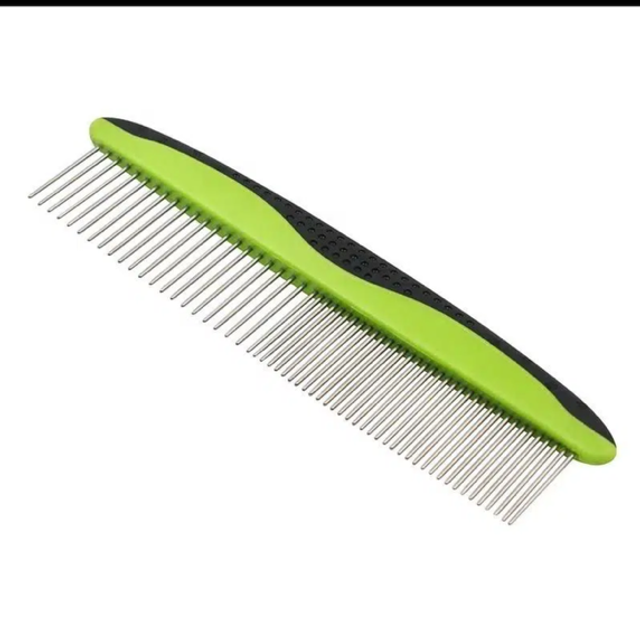 Comfort handle comb