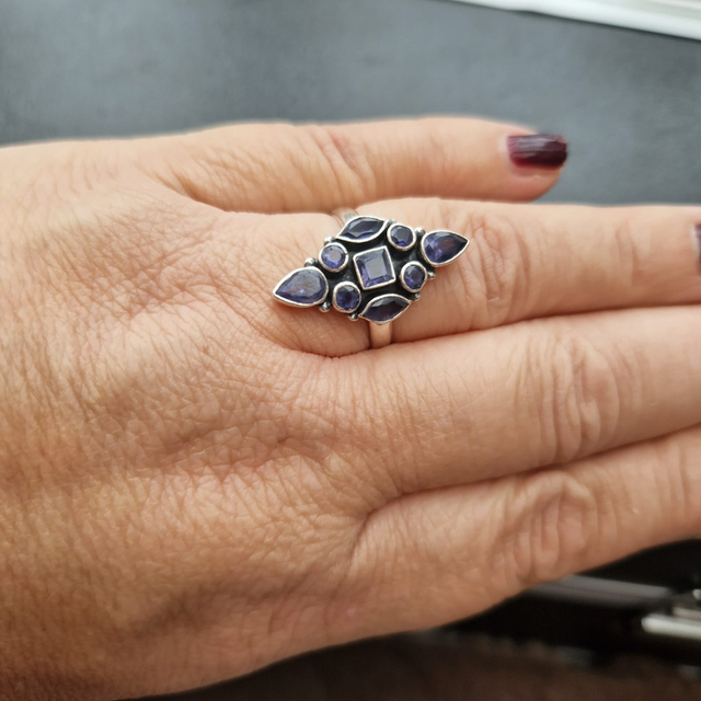 Sterling silver ring set with amethysts size R