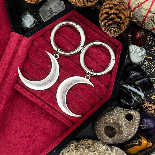 Crescent moon Boot Clip