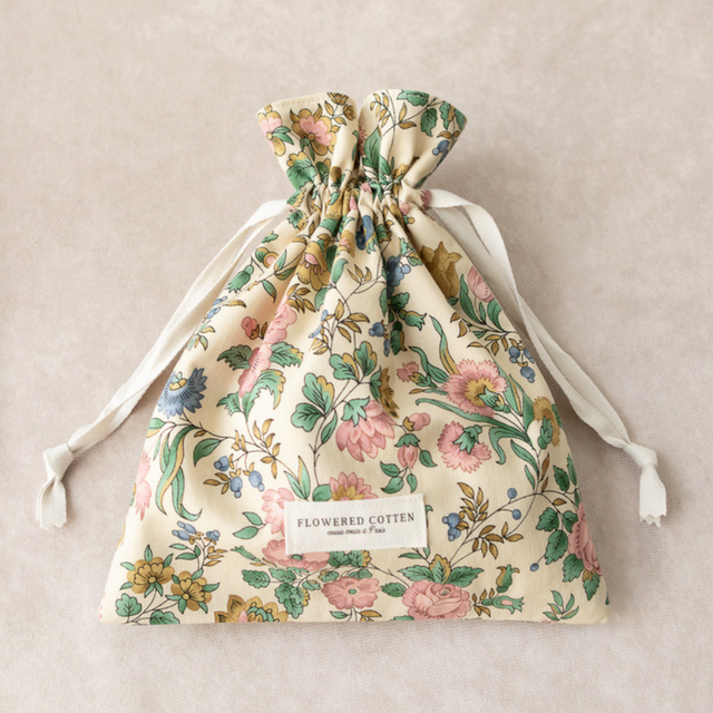 Pochon en coton fleuri