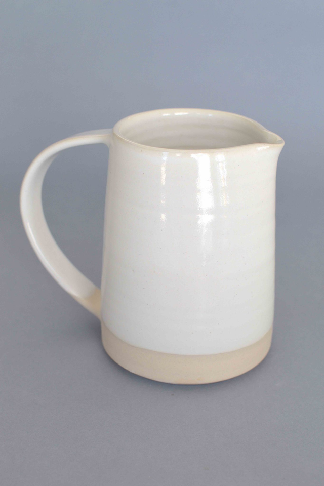 Medium Jug - Creamy White
