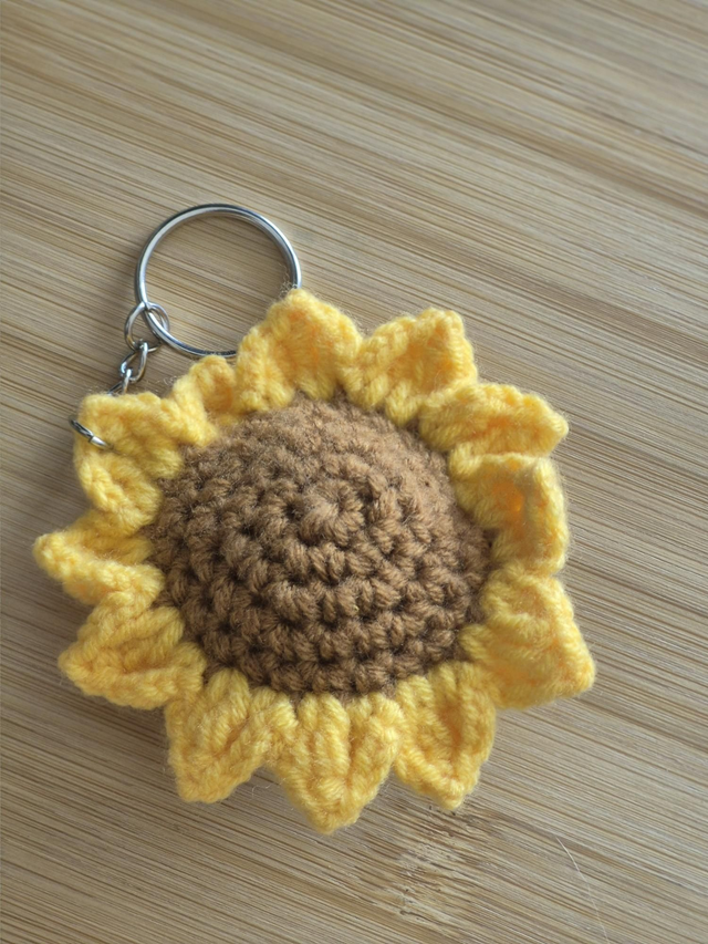 Sunflower keychain