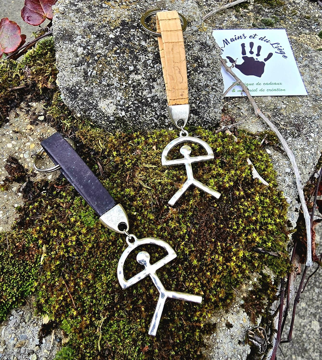 Porte-clés en liège plat "Human" (teinte à choix)