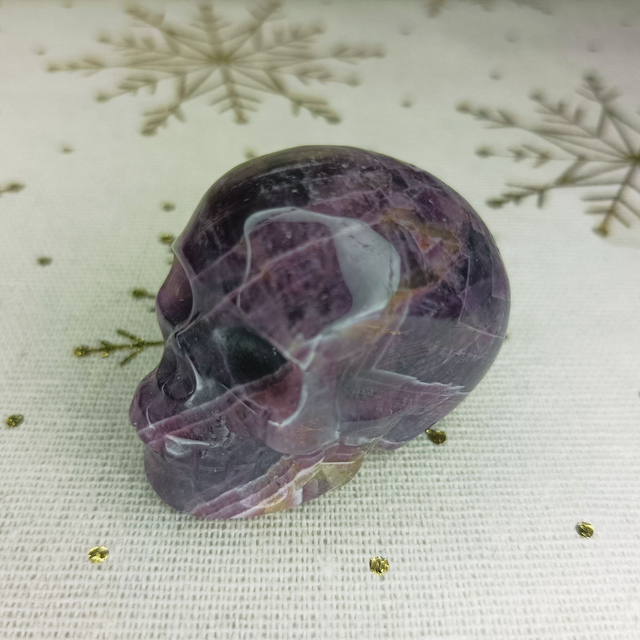 Améthyste Violette / Crâne Sculpté / 70 gr / Grade A