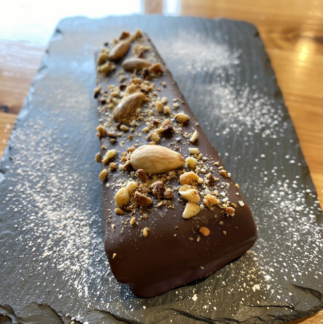 Barre aux amandes craquantes 