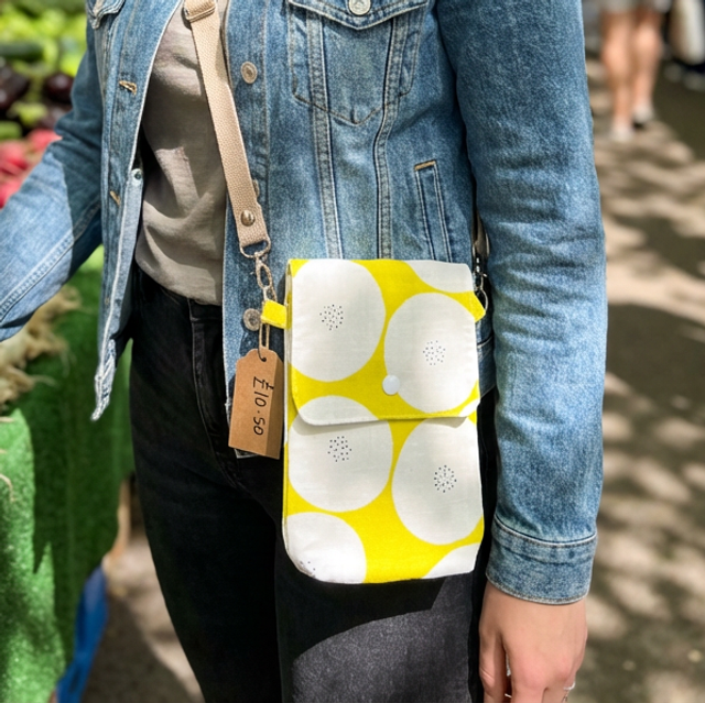 SS116 - White and Yellow Dot Pattern Crossbody Phone Bag