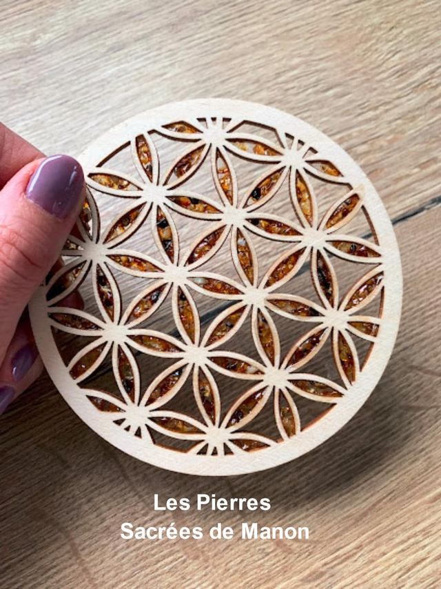 Fleur de vie en bois incrustée d&#039;Ambre