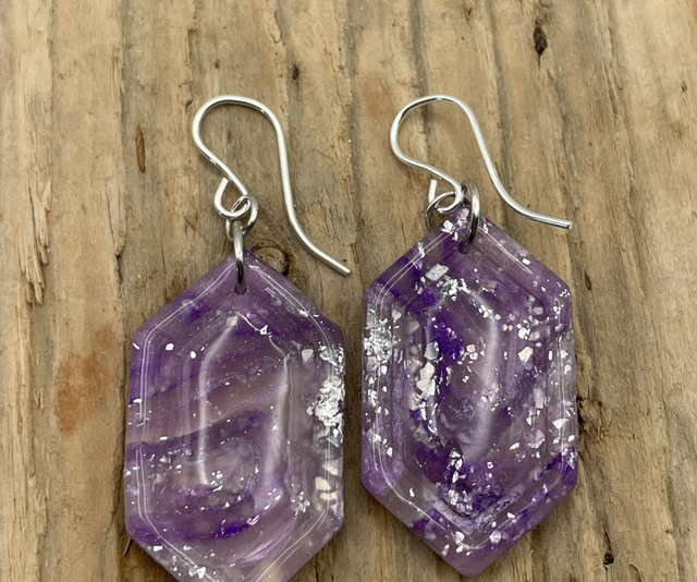 Midi hexagon dangles 