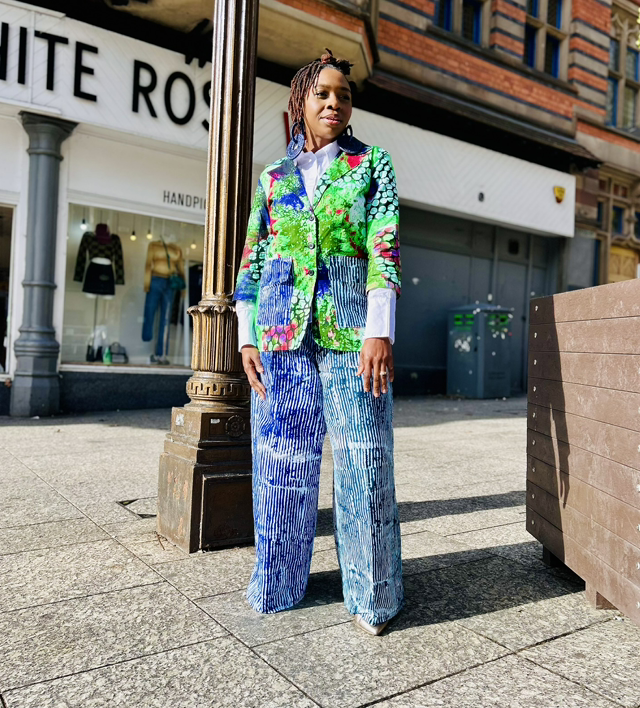 Green Blue Statement Suit