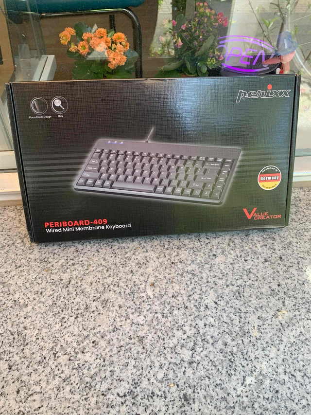 PERIBOARD-409 U - Kabelgebundene Minitastatur Deutsch qwertz