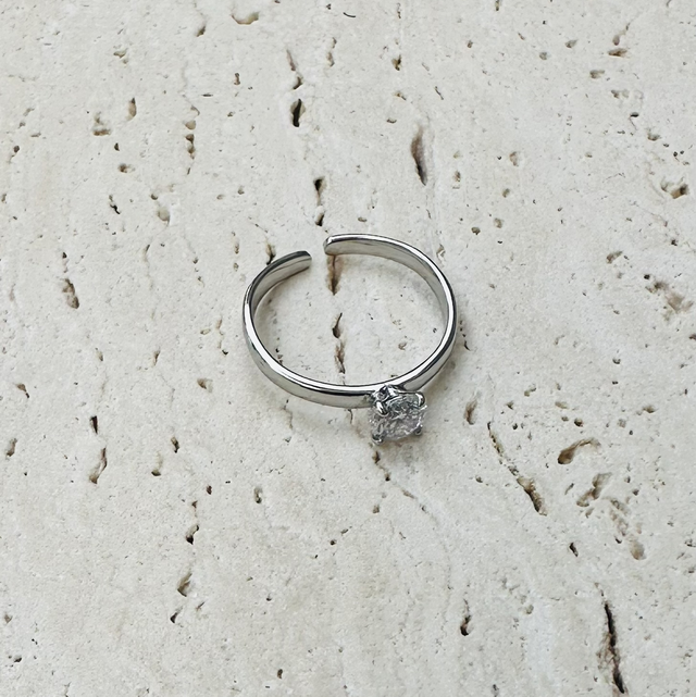 Ring steentje zilver 