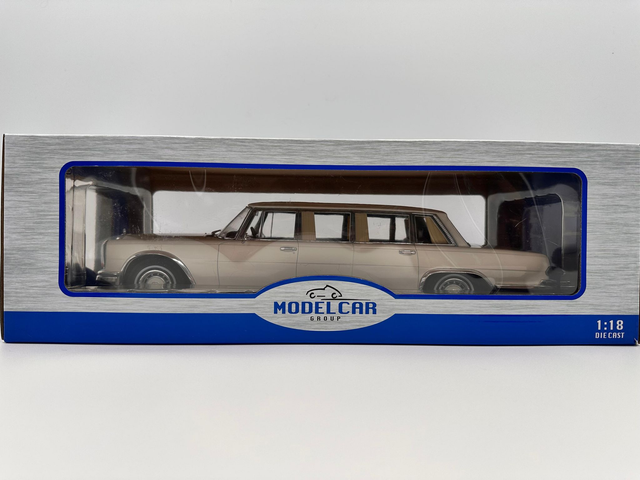 Mercedes-Benz 600 Pullman W100 1963 vit - scale- 1:18 - Model Car Group