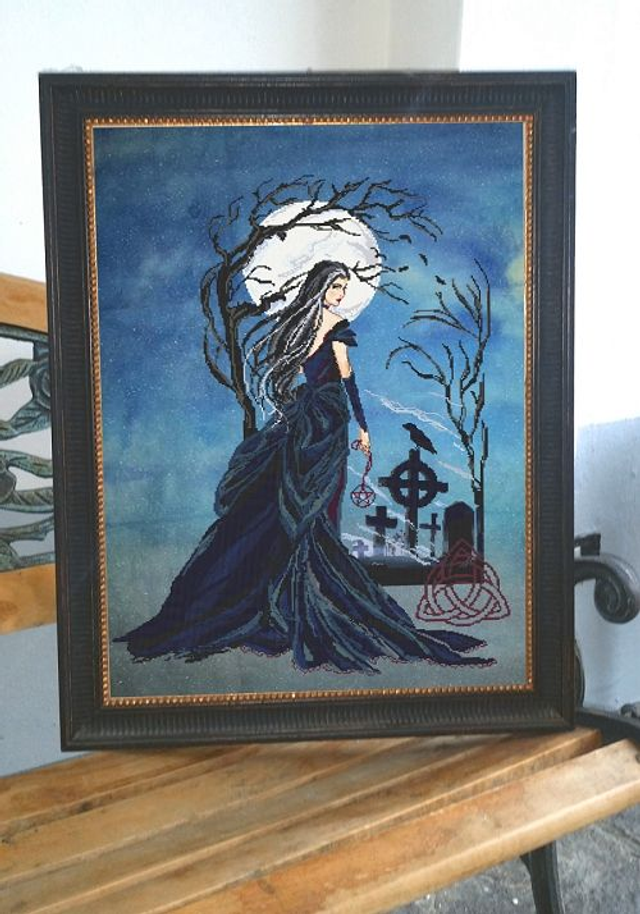 RL46 "Into the Darkness...(Queen of witches)" © 2015