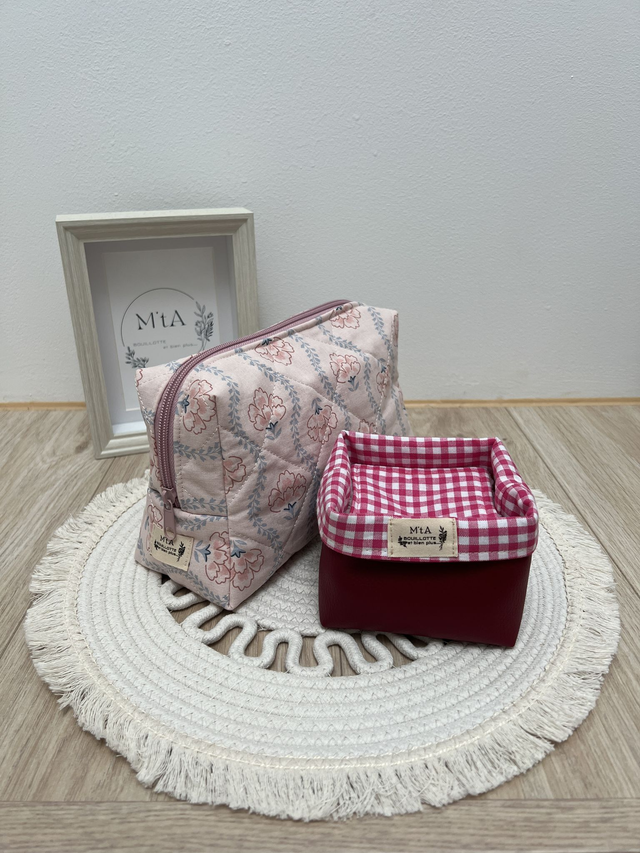 Ensemble trousse cotons démaquillants vintage