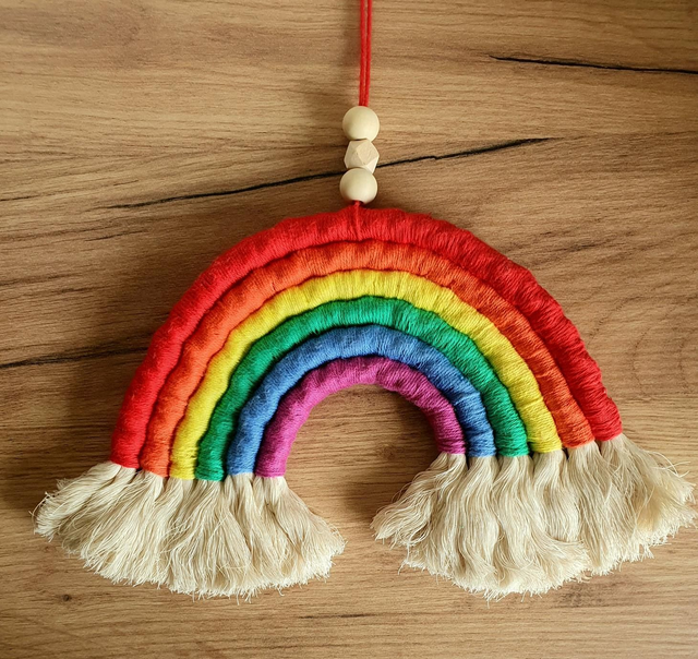 Arc en ciel LGBTQIA ( taille M) 