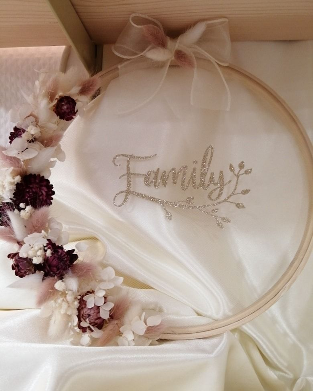 Couronne Family 25 cm Cerise