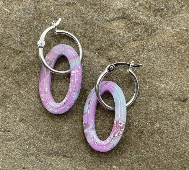 Oval misty hoops