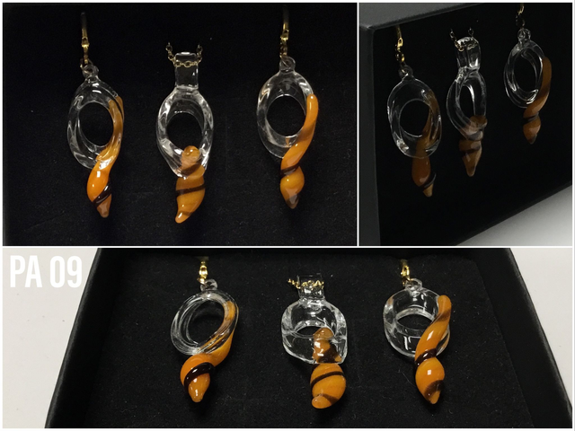 Parure pendentif et boucles d’oreilles réf PA 009