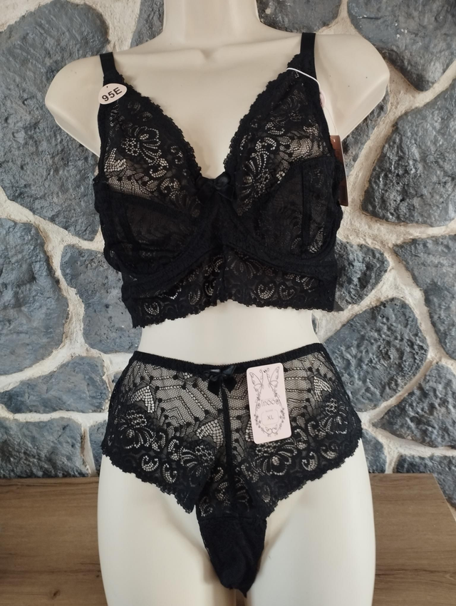 Ensemble bonnet E noir sans rembourrage du 95E au 110E