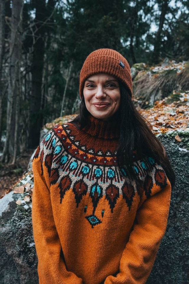 Little Peacock Sweater Kit - Col 04 ( Light Rust Luna, Varde, Vidde) - Wool &amp; Pattern - Linka Neumann