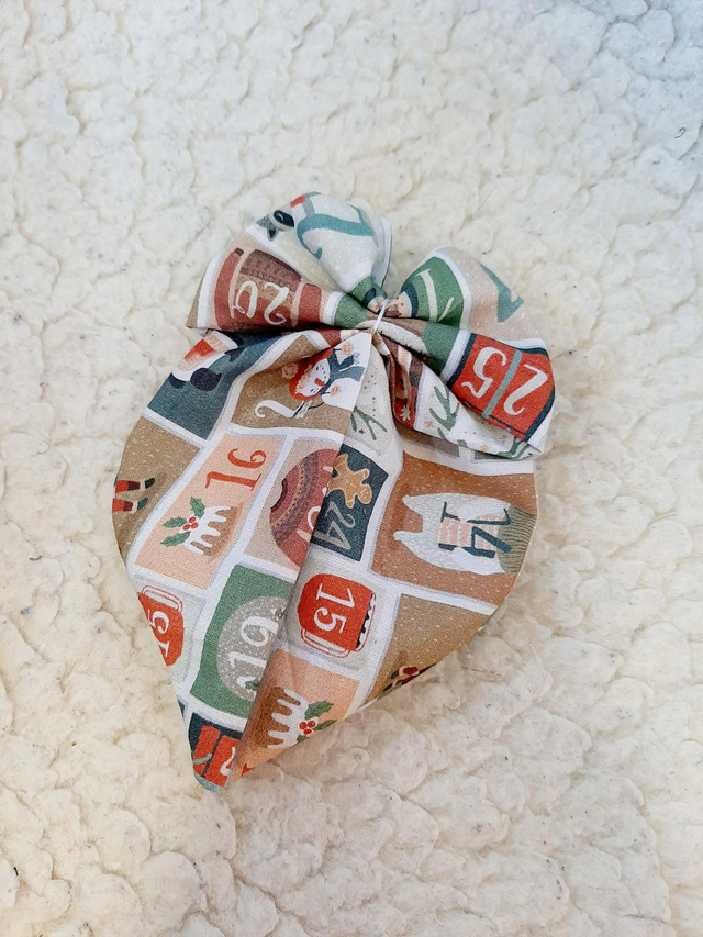 Barrette noeud &quot; Calendrier&quot;