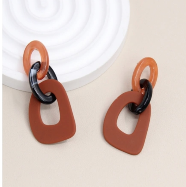 Boucle d’oreille terracotta