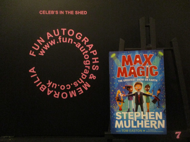Stephen Mulhern 'Max Magic The Greatest Show On Earth' Authentic Autographed Paperback Book (7)