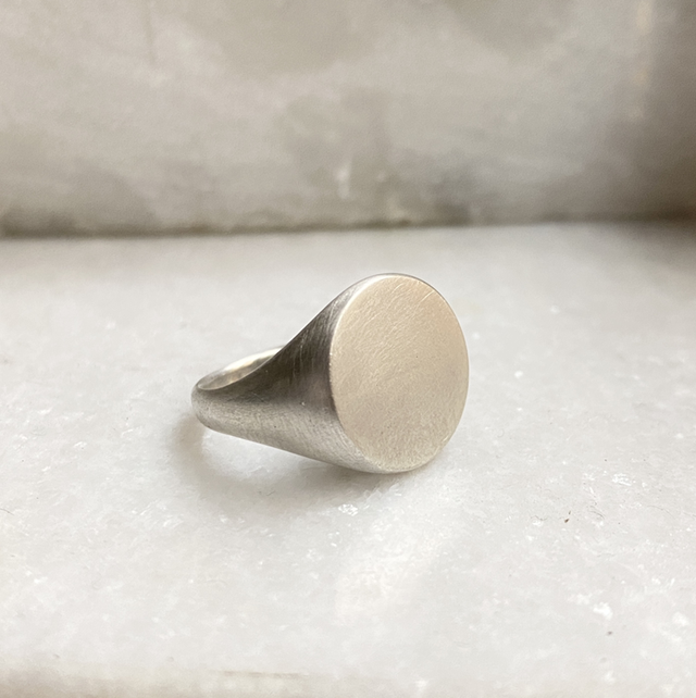 Round_Signet Ring