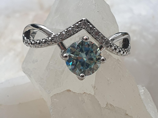 Bague Moissanite 