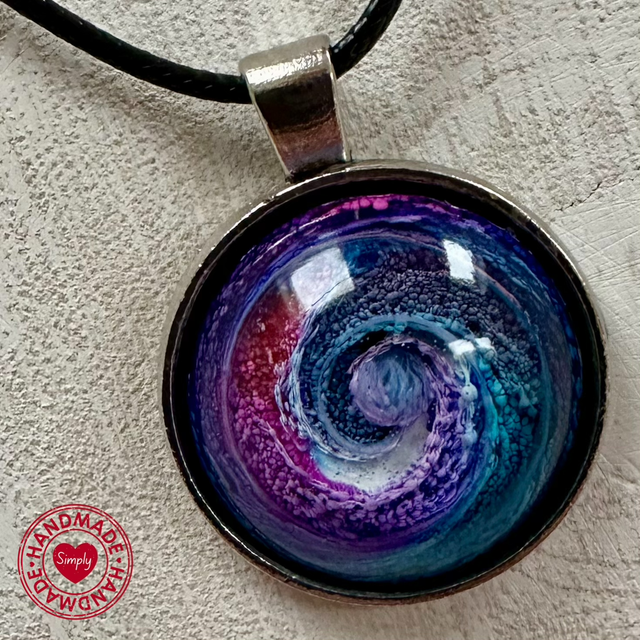 Pendant - Purple Petri Swirl