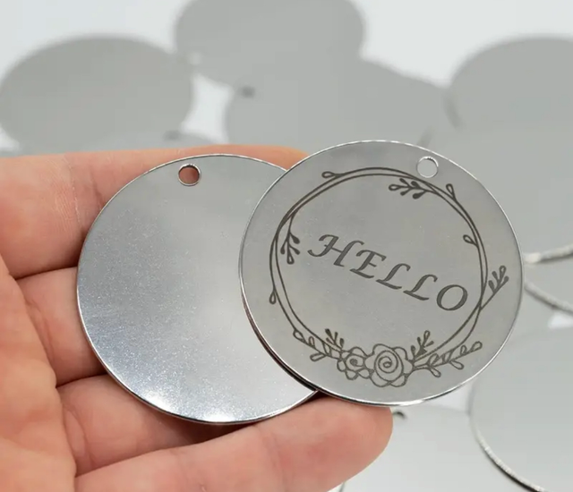 Texte sur médaille graver 