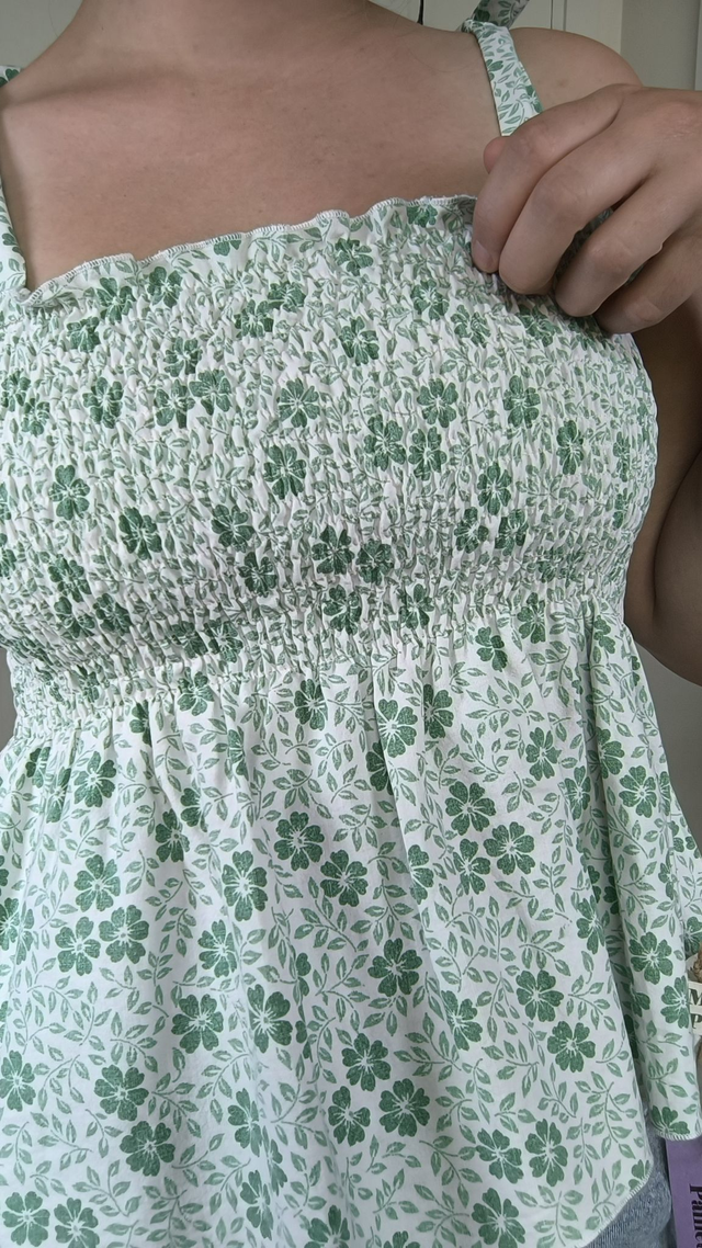 Top à smocks fleurs vertes - Taille 1