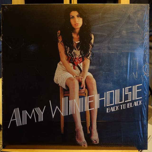 AMY WINEHOUSE - Back to Black